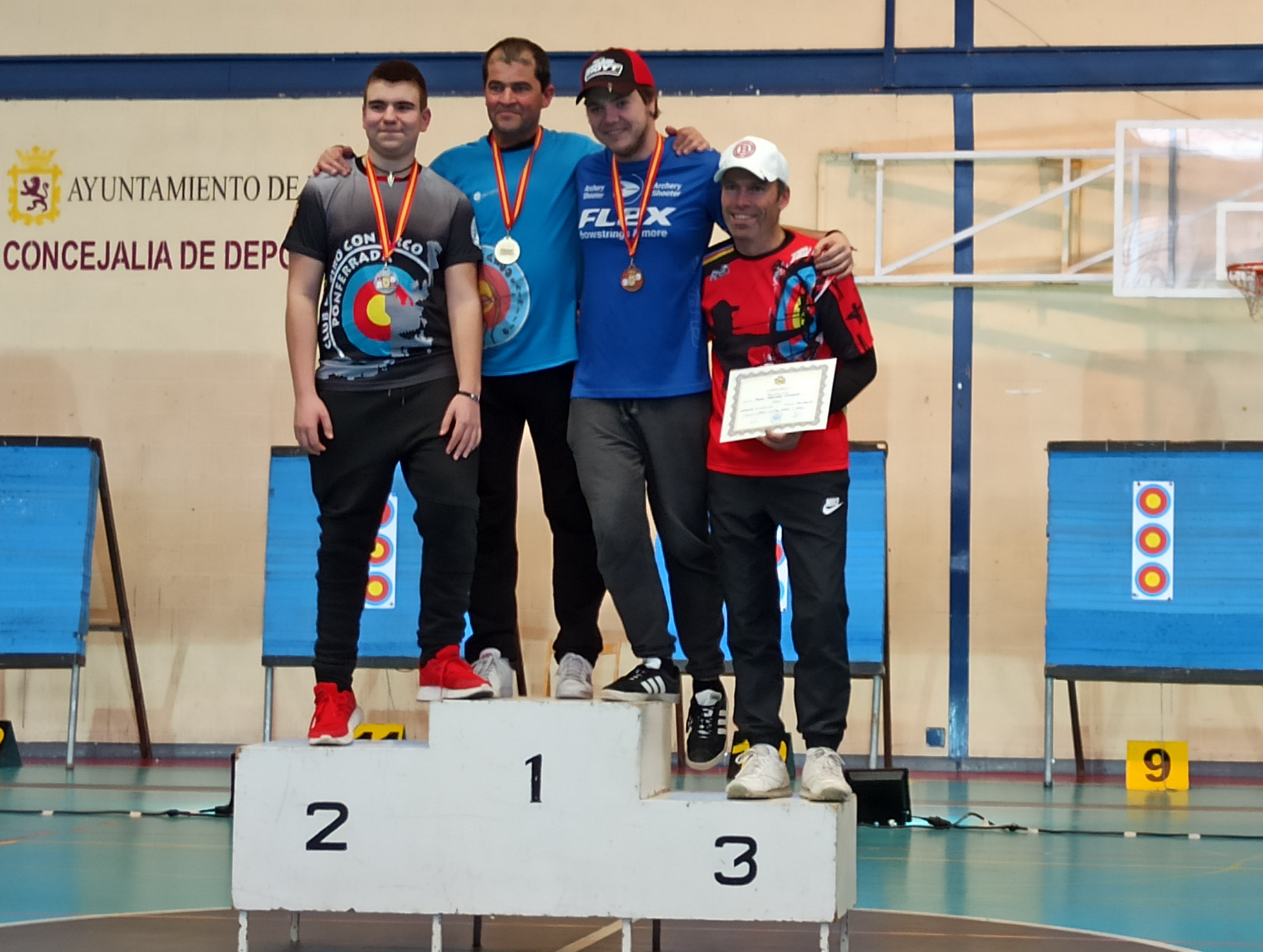 Alex bronce sala